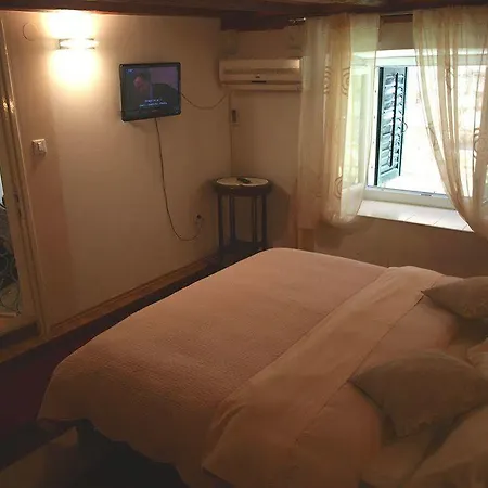 Vicelic Guest house 3*