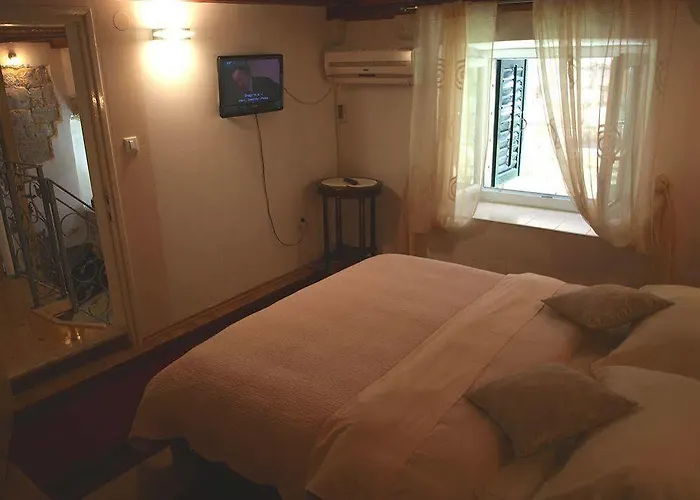 Vicelic Guest house 3*