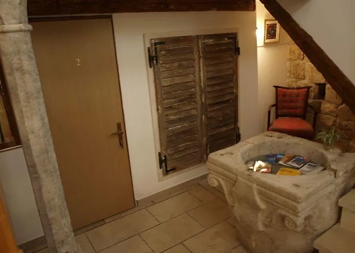 Vicelic Guest house 3*