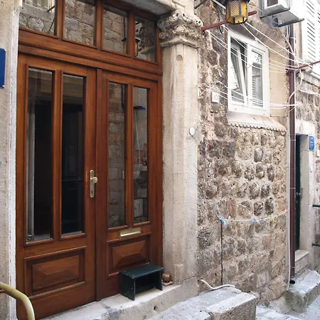 Casa de hóspedes Vicelic 3*